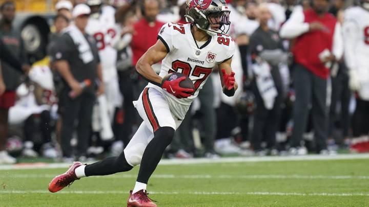 Bucs defense continues interception spree with 3 more against Steelers