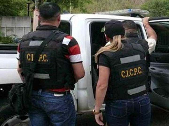 Asesinó a su amigo para evitar pagarle mil dólares