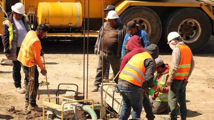 Anuncian movilizaciones contra “simulación” de la reducción de la jornada laboral