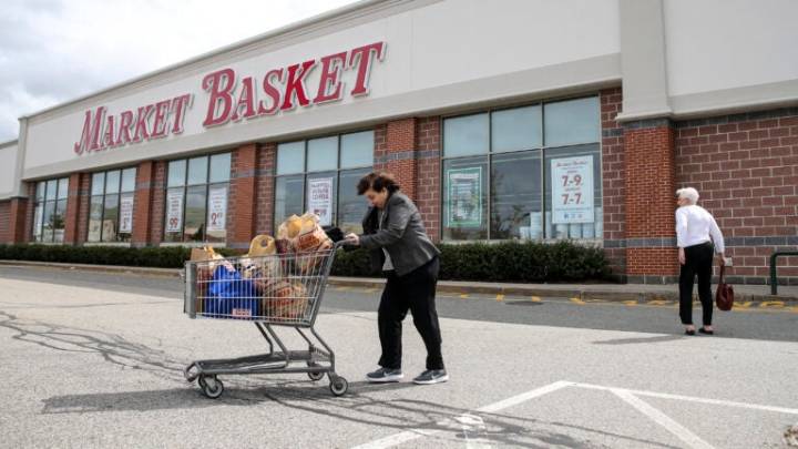 Market Basket employee slams chain for culture of ‘fear, hostility’