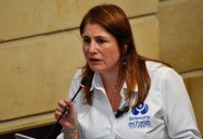 Defensoría pidió respeto a la decisión judicial que dejó en libertad a Álvaro Uribe