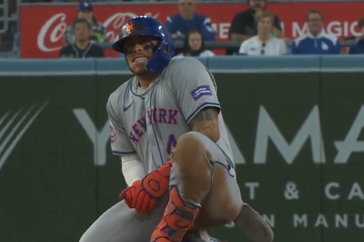 Un pelotazo manda a Francisco Álvarez al hospital y los Mets entran en pánico  [+VIDEO] 