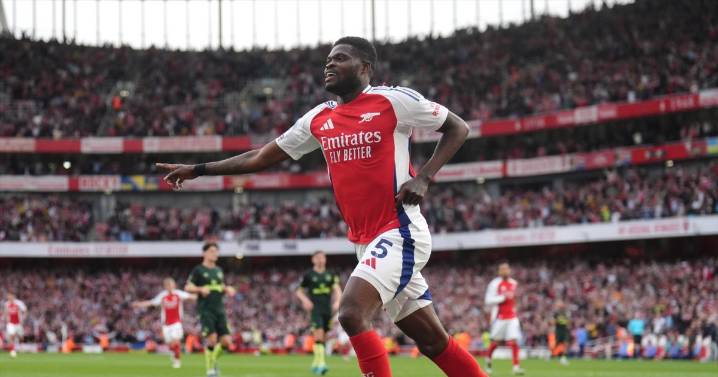 El Villarreal hace oficial el fichaje de Thomas Partey a la espera de lo que pase con su situación judicial