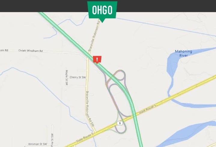 Burning truck blocks eastbound turnpike lane in Trumbull County