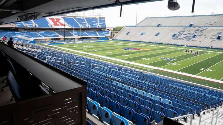 Kansas football vs Fresno State predictions, picks, odds: Who wins?