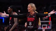 Fever’s Sophie Cunningham drains beautiful 3-pointer after steal vs. Mystics