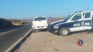 Hallan cuerpo en llamas en la carretera a Ojos Negros