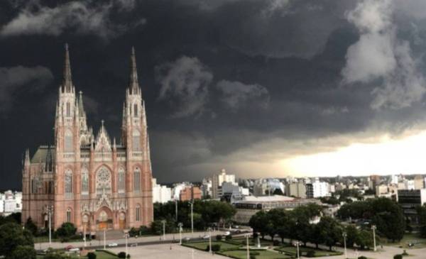 Se anuncia otra ciclogenésis con la tormenta de Santa Rosa