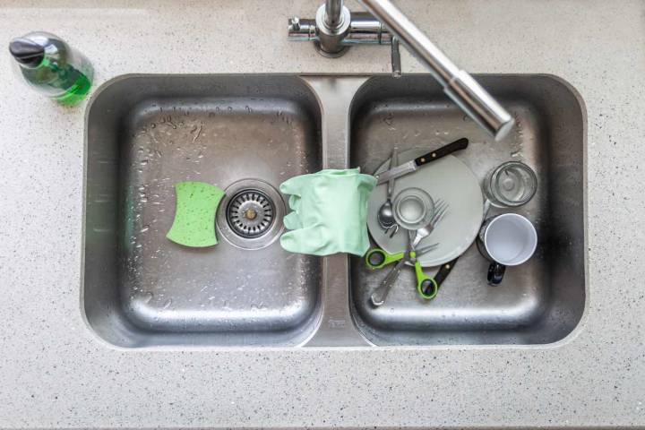How to Clean a Faucet Head: 4 Steps to Follow