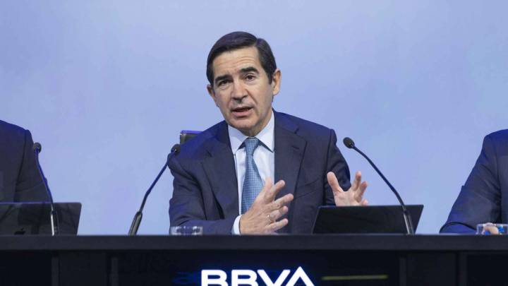 El BBVA decide seguir adelante con la OPA sobre el Banco Sabadell