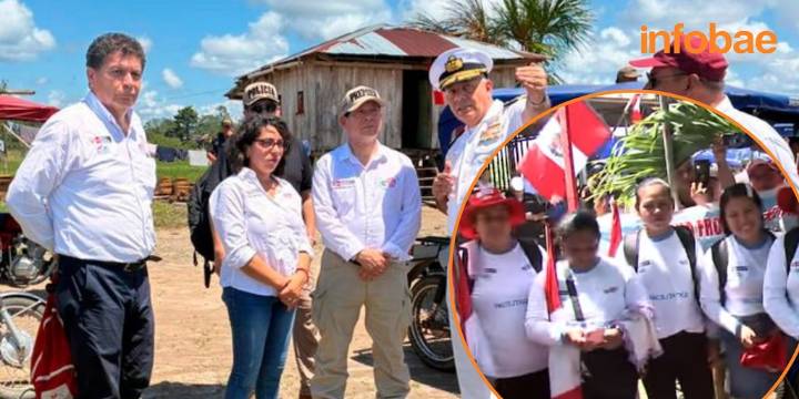 Ondeando banderas peruanas: así recibió Santa Rosa a los ministros en medio de tensión con Colombia