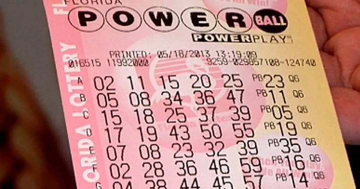 Powerball llega a $950 millones: El sexto premio más grande de su historia se juega el sábado