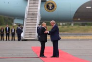 Trump y Putin comienzan su reunión acompañados de sus delegaciones a puerta cerrada