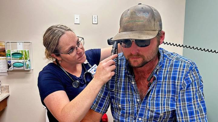 Rural Emergency Rooms Are Increasingly Run Without Doctors