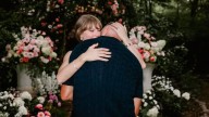 Taylor Swift anunció su casamiento con Travis Kelce y compartió las románticas fotos del compromiso