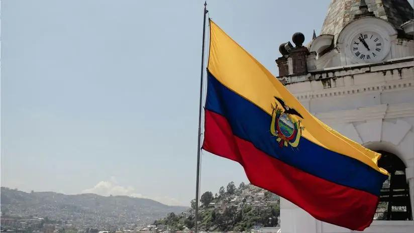 Ecuador ya no exigirá certificado de vacuna de fiebre amarilla a viajeros provenientes de Perú
