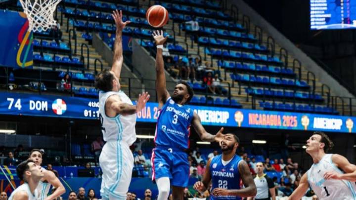 Con multas millonarias: la escandalosa pelea entre seleccionados de Argentina y República Dominicana en la Americup de básquetbol