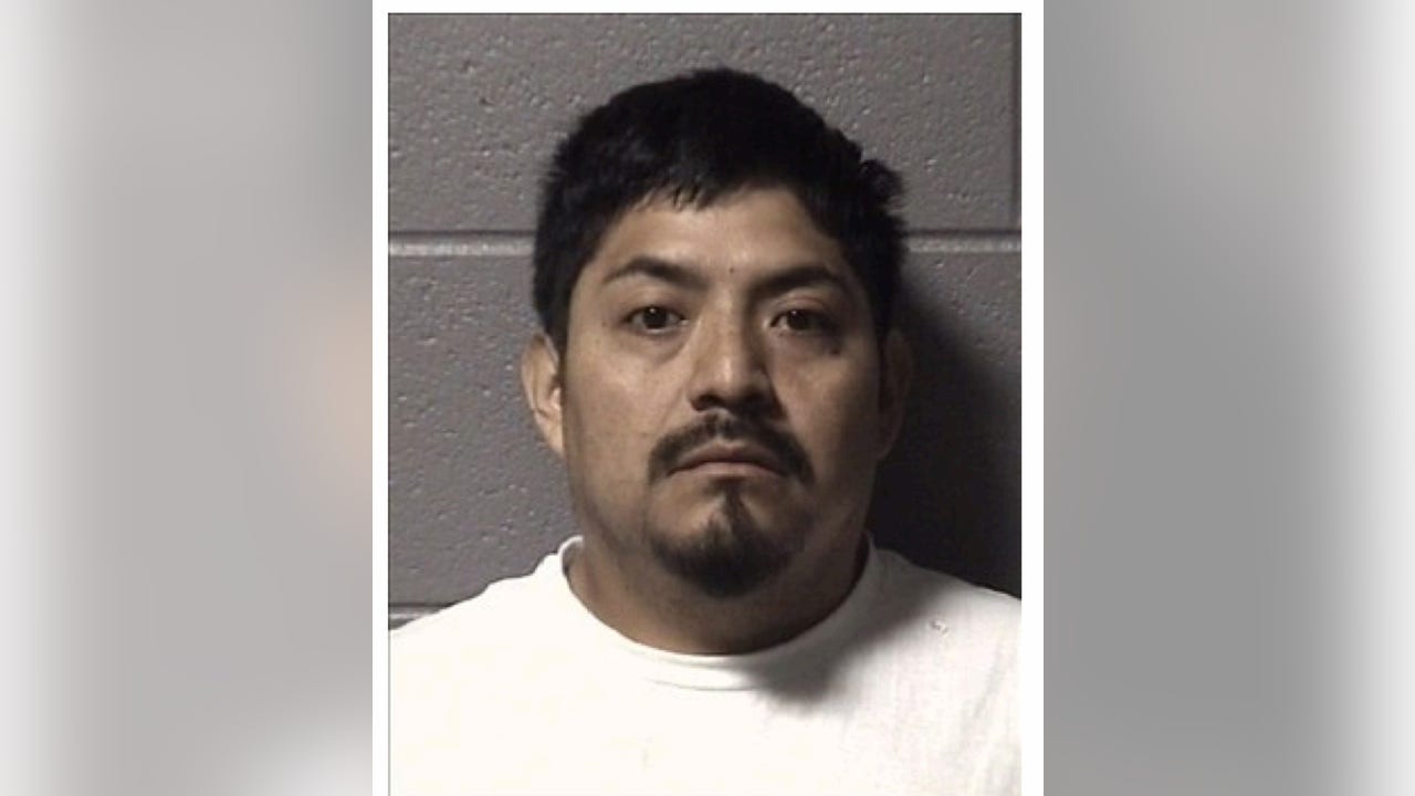 Pregnant woman stabbed in Montgomery, suspect on the loose, police say