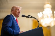 '1929 all over again': Trump warns of new 'great depression' if judges overturn tariffs