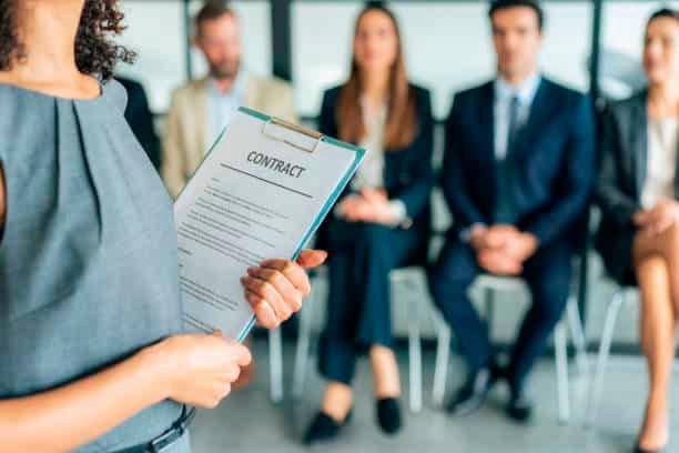 Estos son los puestos de empleo que tendrán más crecimiento entre 2025 y 2030