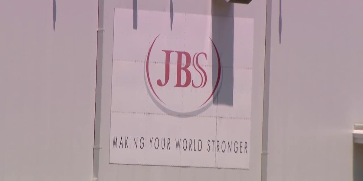 “A devastating blow”: LULAC shares statement after 200 JBS workers had visas revoked
