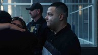 Migrante salvadoreño que fue enviado al CECOT y luego devuelto a Estados Unidos está siendo procesado para su deportación a Uganda: "Él no se quedará aquí"