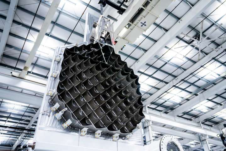 SpaceX Reveals Humongous Grid Fins To Catch World's Largest Rocket With The Launch Tower
