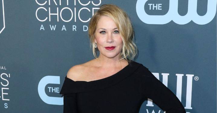Christina Applegate Rushed to Hospital After Kidney Infection That Caused 'So Much Pain'