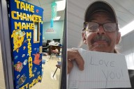 Teacher Honors Late Dad with Ocean-Themed Classroom (Exclusive)