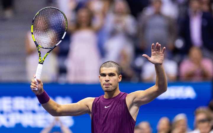 US Open 2025: Arrolla Alcaraz a Bellucci y avanza a tercera ronda