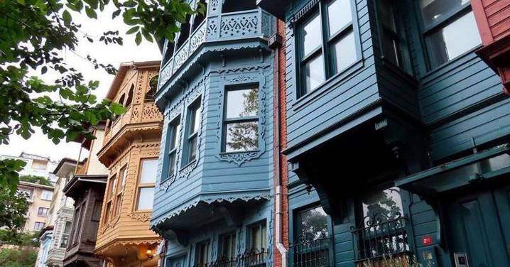 Estambul, la ciudad en la que se llora cuando cae un edificio