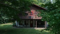 Cottage owners pull rentals as new licensing rules affect Ontario
