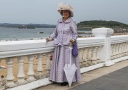 «La colección de trajes de época que presento en Torrelavega es única»