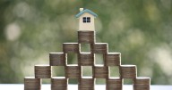 3 factors that could raise (or lower) your HELOC limit this August