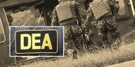 La DEA homenajeó a víctimas del ataque con explosivos en Antioquia: “Murieron trágicamente”