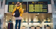 Holidaymakers warned about wearing 5 types of clothes on a plane