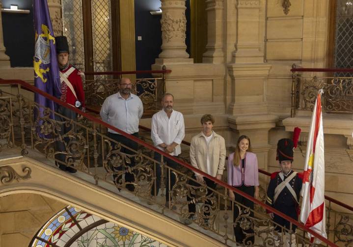 Donostia prepara velas y antorchas para el 31 de agosto