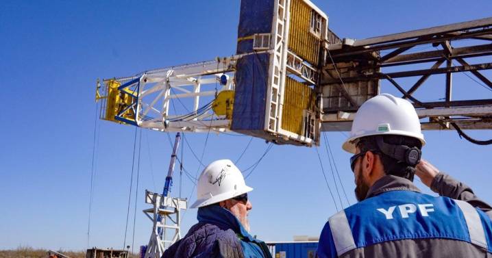 Día clave en el fallo de YPF: la Argentina espera la decisión de un tribunal por la entrega de acciones