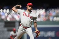 Nationals rookie blanks Phillies for 1st MLB win