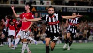 Nuevo fracaso: Manchester United fue eliminado de la Carabao Cup por equipo de la cuarta división inglesa