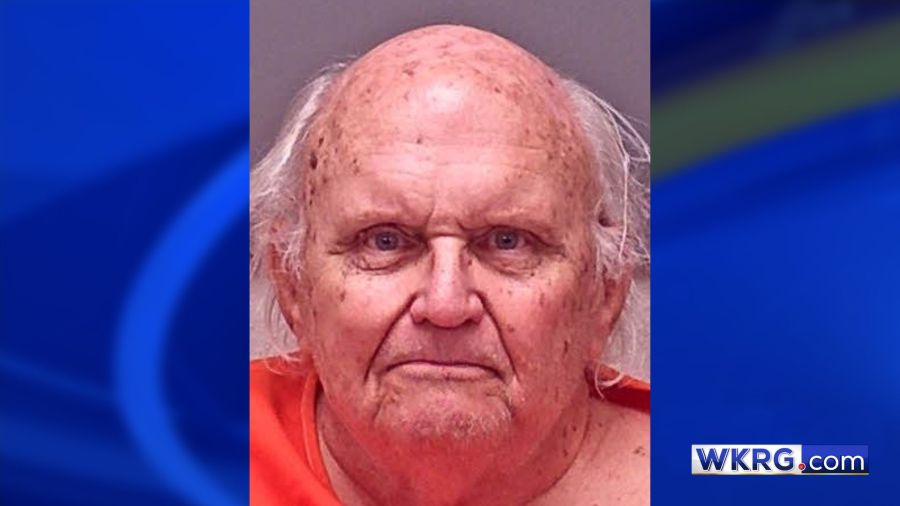 UPDATE: Ex-Foley magistrate accused of trading THC-laced vapes for photos of underage girls released on $100K bond