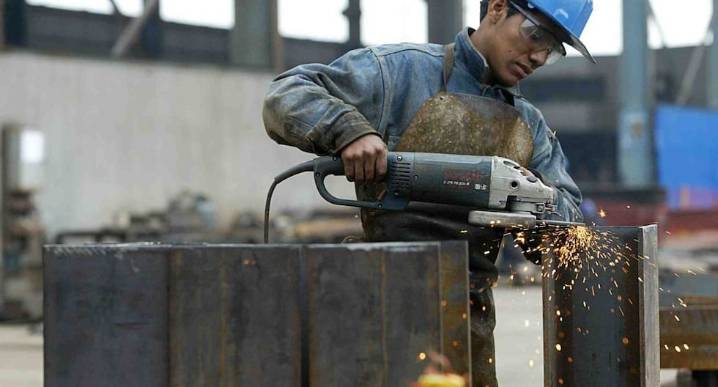 Industria peruana creció 3.1% en primer semestre, pero IDIS advierte freno hacia fin de año