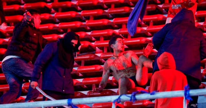 Una batalla campal entre los aficionados cancela un partido de la Copa Sudamericana