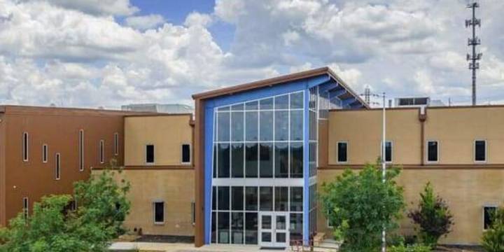 2 San Antonio high schools among America's best and more top stories