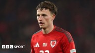 Wrexham shatter transfer record for Wales' Broadhead