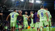 El Barça tira de épica y remonta al Levante en el descuento