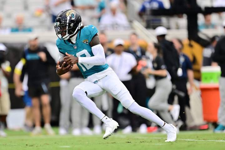 Travis Hunter debuts, Cam Little nails 70-yard preseason field goal