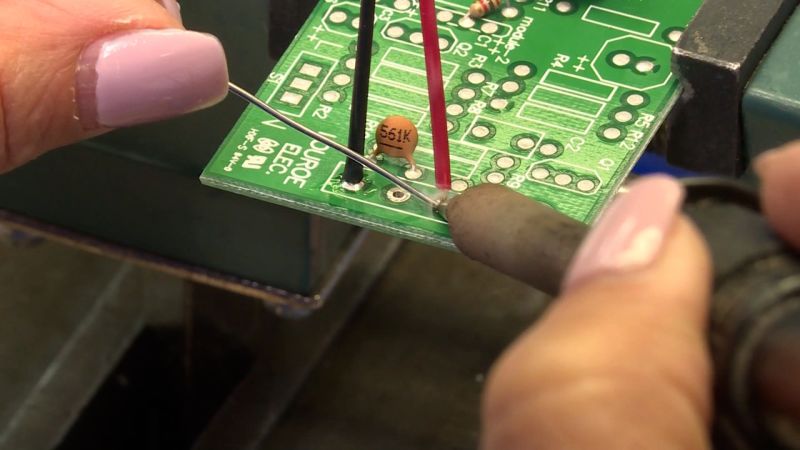 De automóviles a computadoras: El giro en las exportaciones de México a EE.UU.