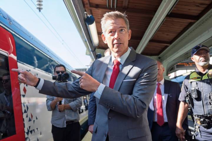 Trump extends control over Washington by taking management of Union Station away from Amtrak