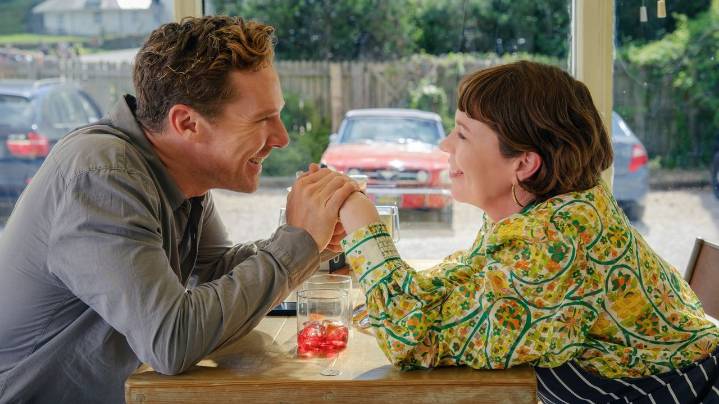 Movie Review: In 'The Roses,' Benedict Cumberbatch and Olivia Colman make a love story dark